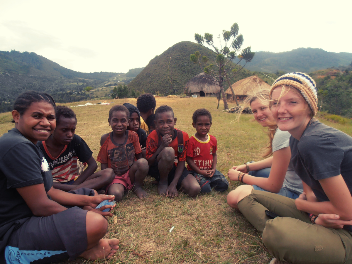 Rienje Veenhof | Papua dalam hatiku